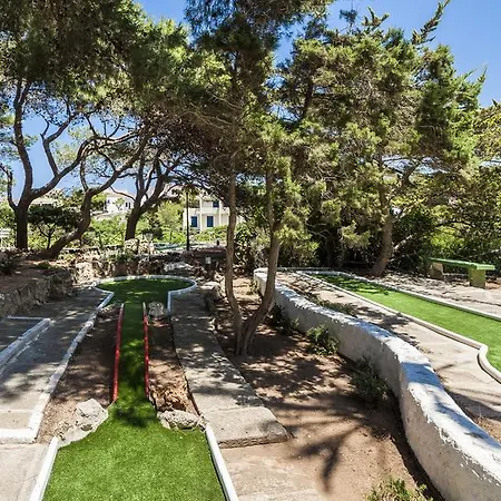 Globales Almirante Farragut 4* Cala'N Blanes (Menorca)