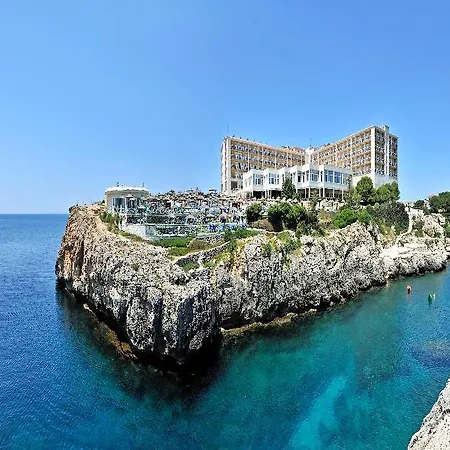 Globales Almirante Farragut Hotell