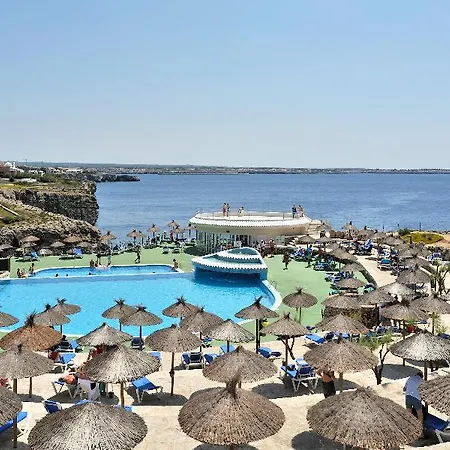 Globales Almirante Farragut Hotell 4*