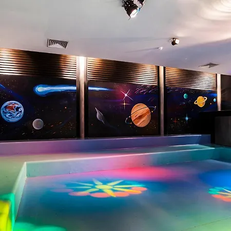 Globales Almirante Farragut 4*