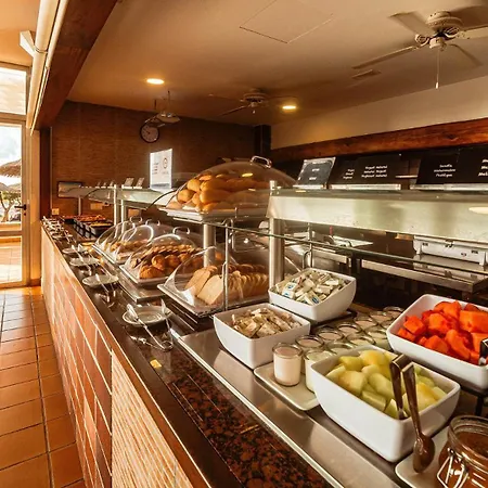 Отель Globales Almirante Farragut 4*