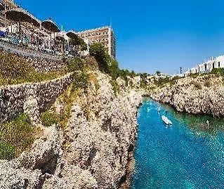 Globales Almirante Farragut Hotell 4*