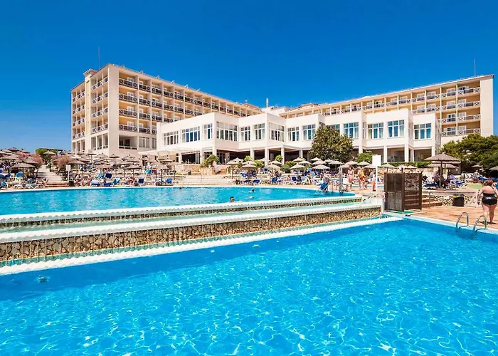 Globales Almirante Farragut 酒店