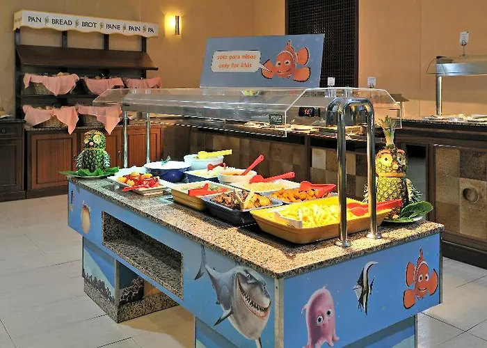 Globales Almirante Farragut 酒店 卡拉恩·布拉内斯