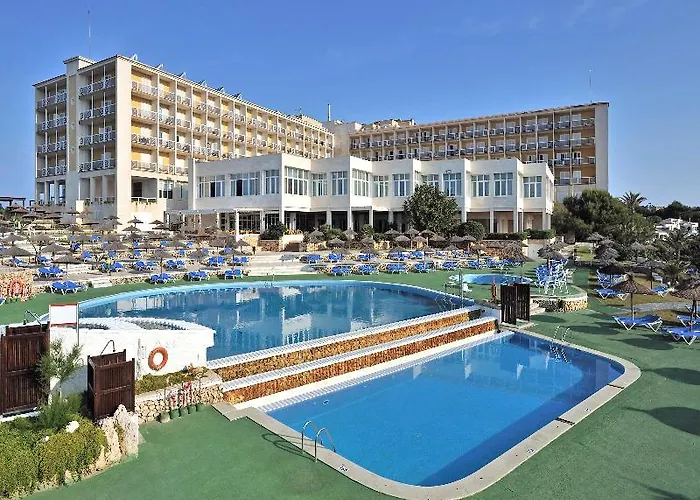 Globales Almirante Farragut Cala'N Blanes (Menorca)