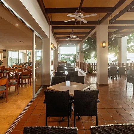 Globales Almirante Farragut 4*